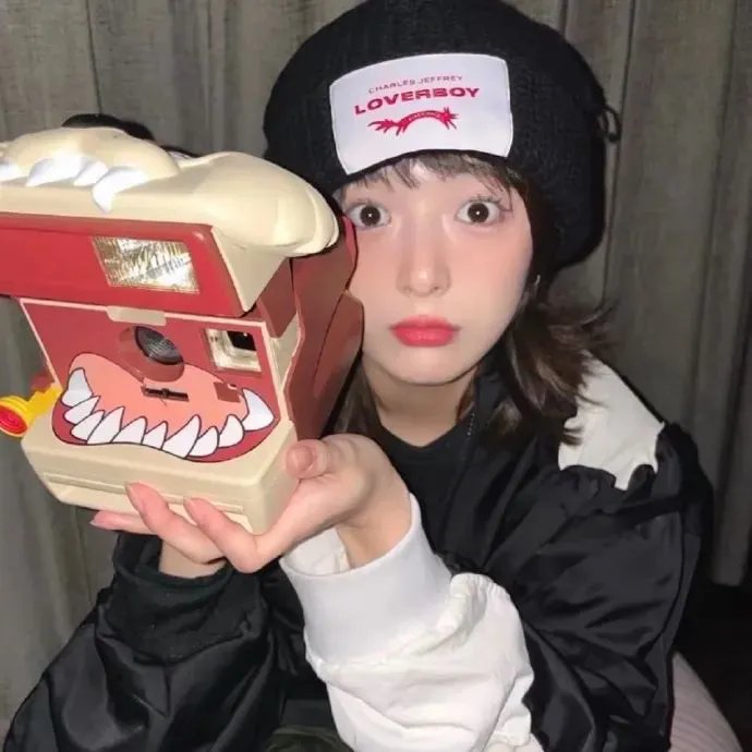 长颈鹿女孩